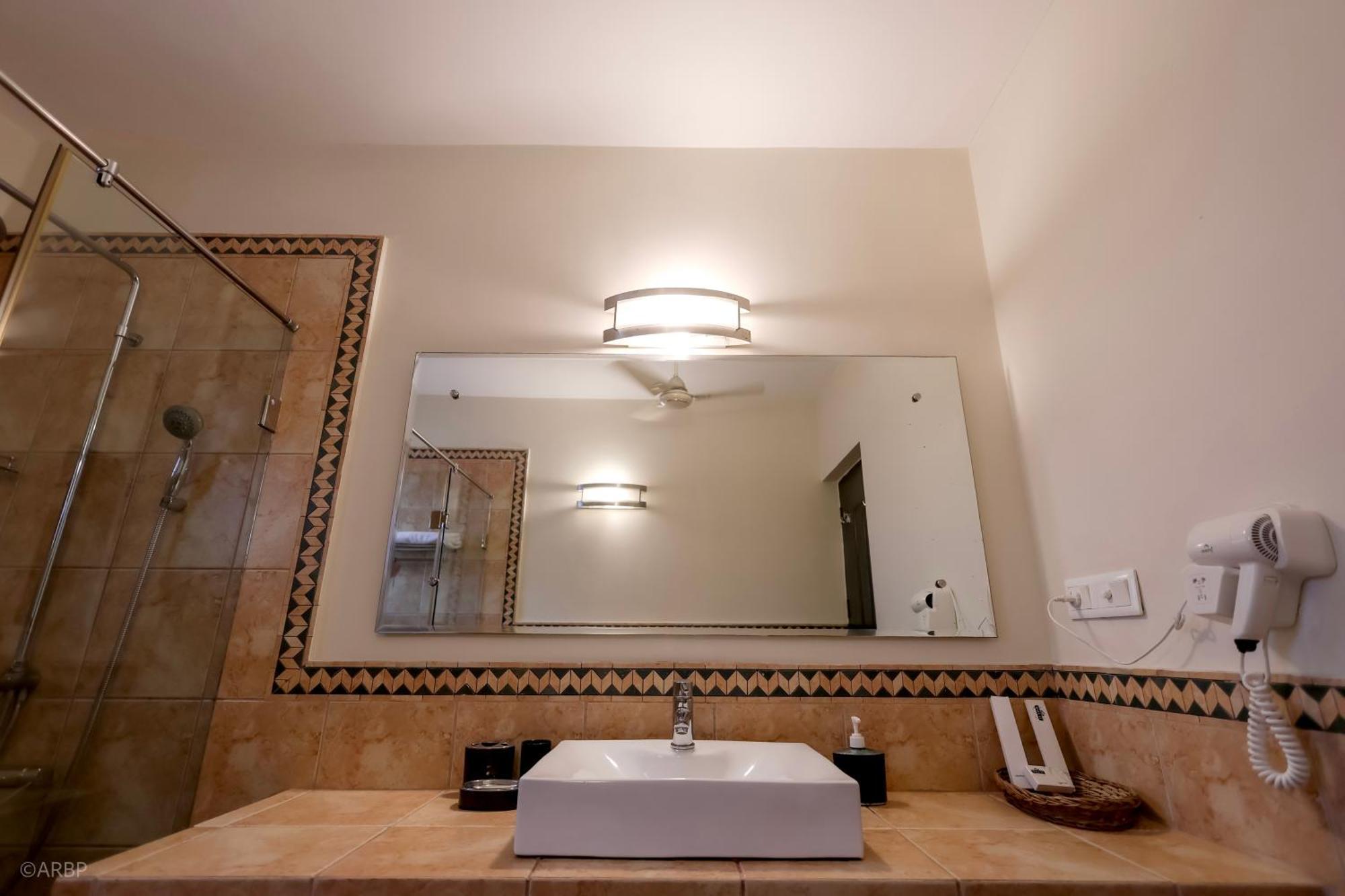 La Sunila Suites & Villas By Wsi, Baga Арпора Экстерьер фото