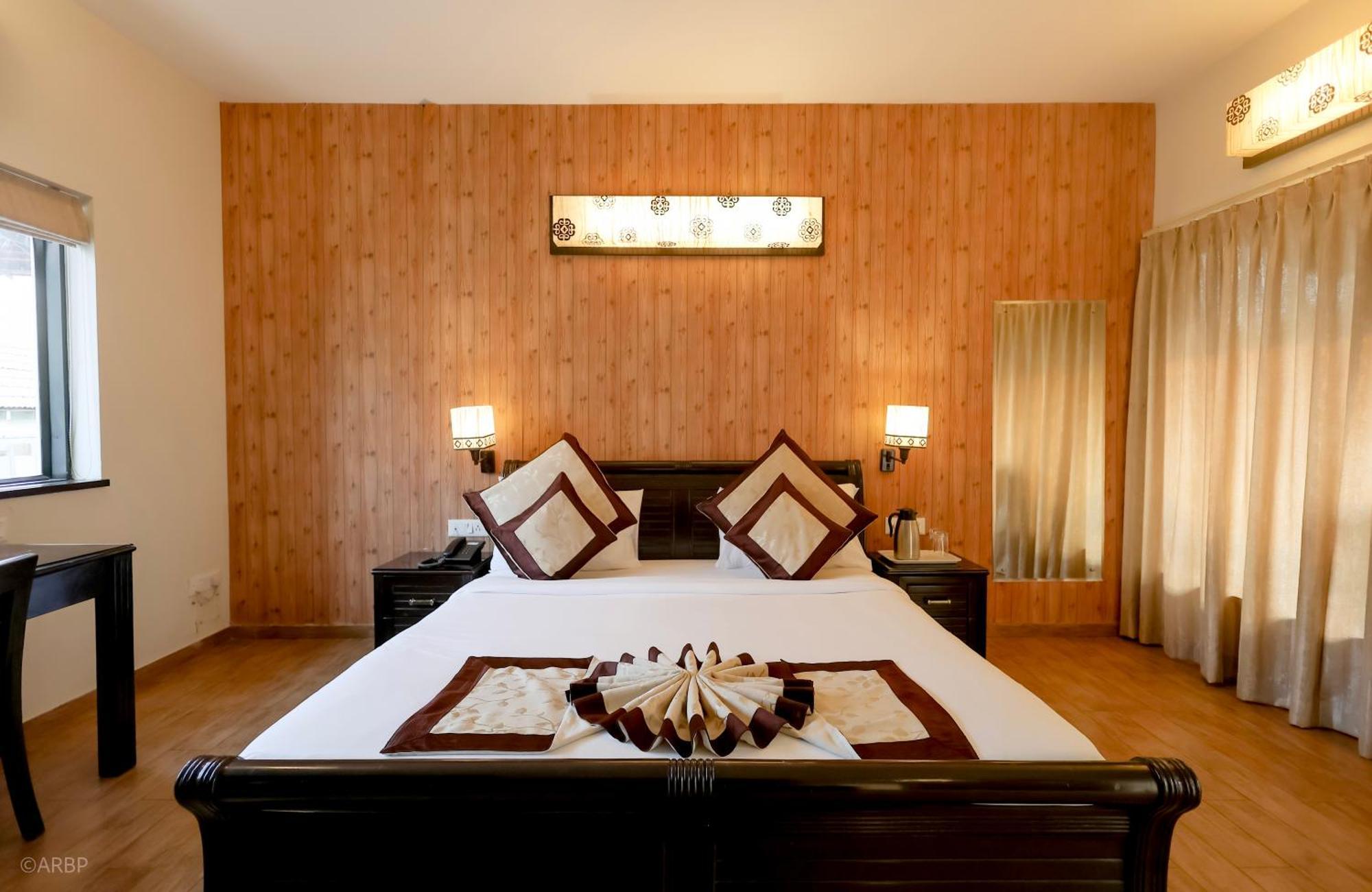 La Sunila Suites & Villas By Wsi, Baga Арпора Экстерьер фото