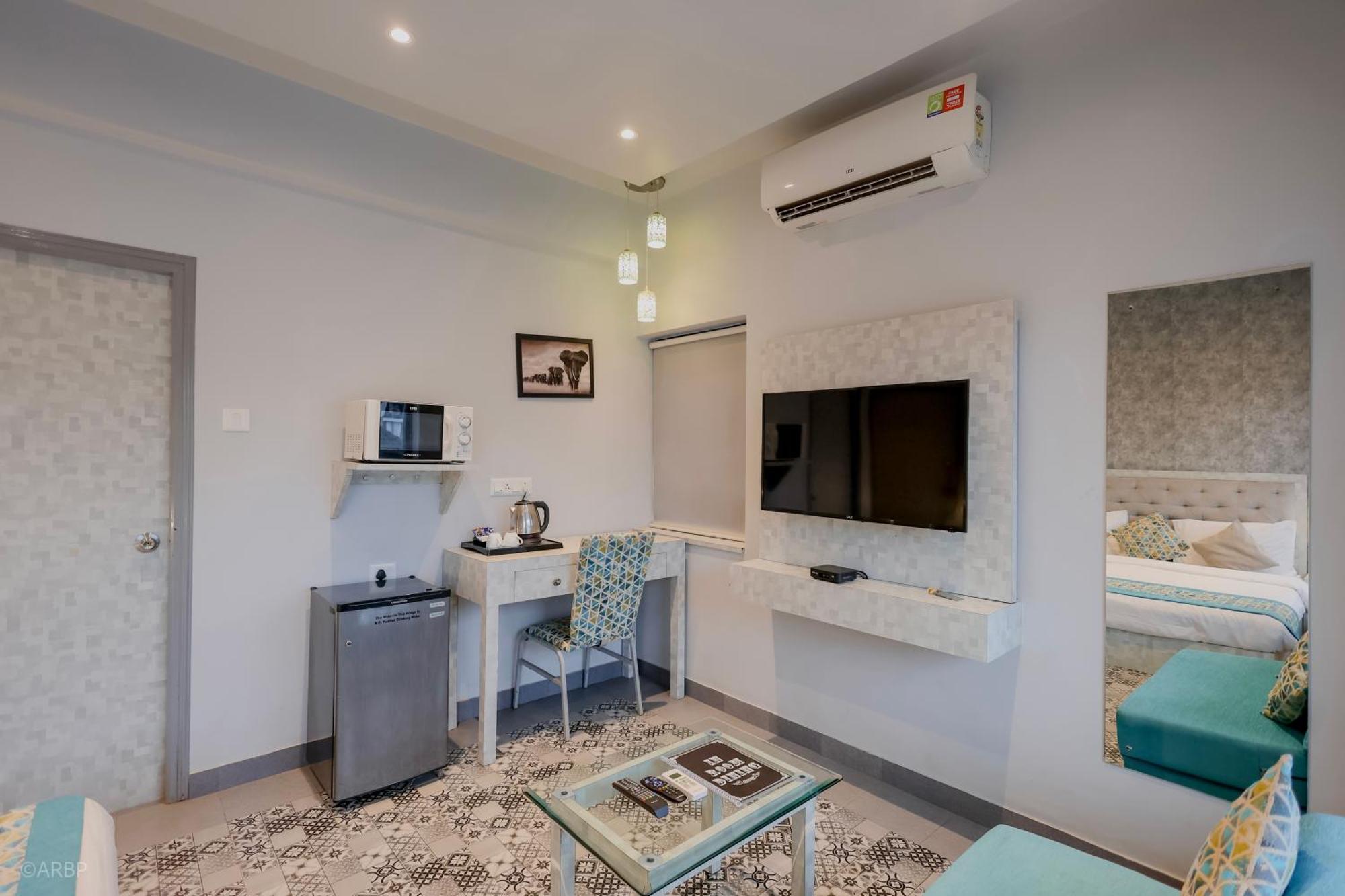 La Sunila Suites & Villas By Wsi, Baga Арпора Экстерьер фото
