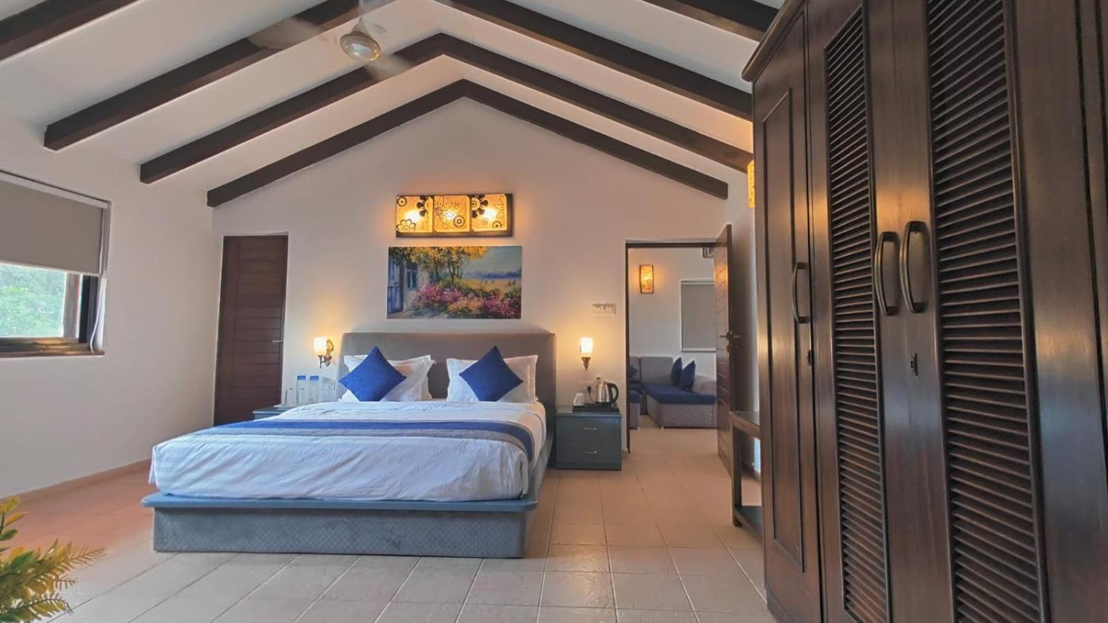 La Sunila Suites & Villas By Wsi, Baga Арпора Экстерьер фото