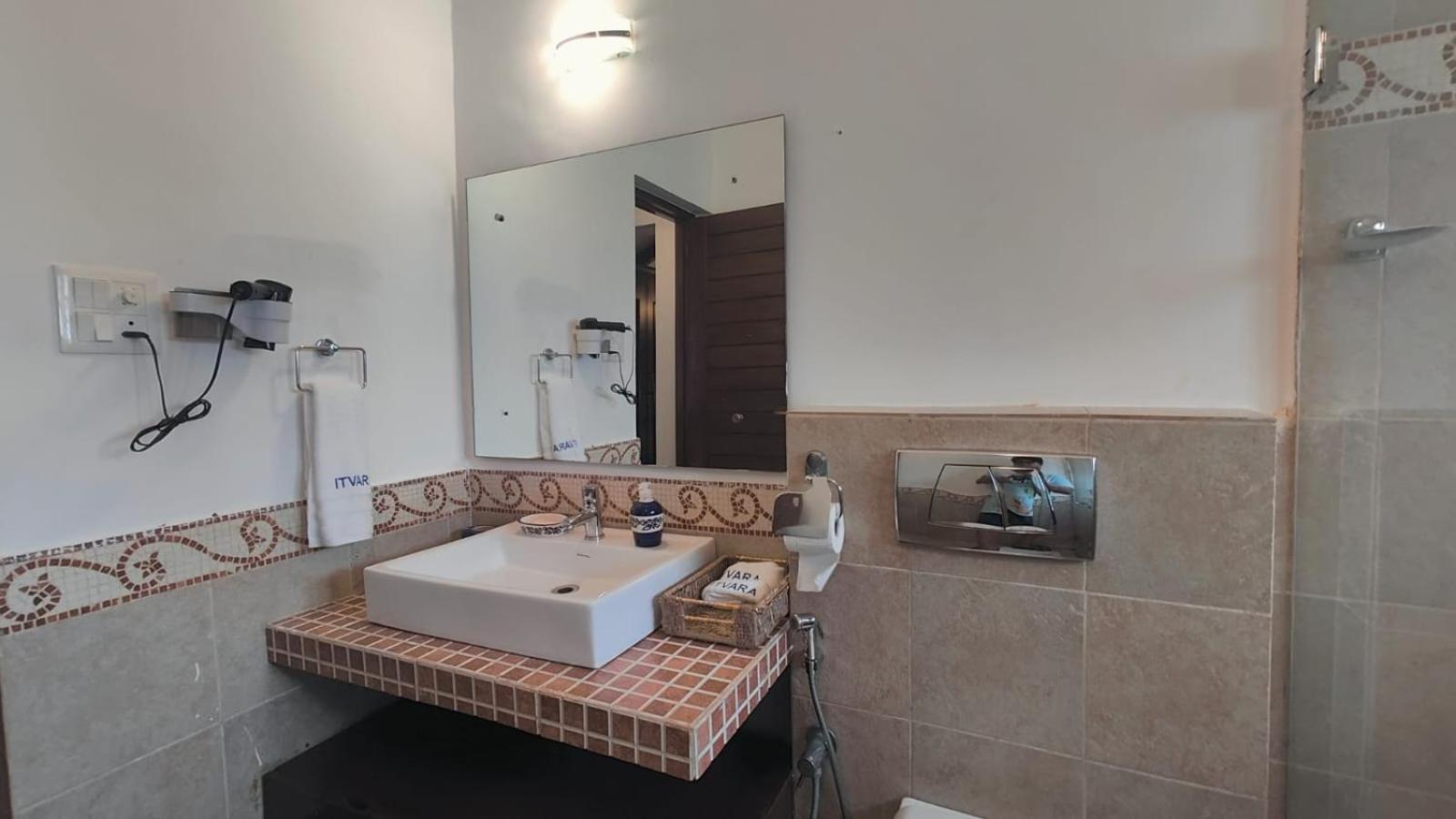 La Sunila Suites & Villas By Wsi, Baga Арпора Экстерьер фото